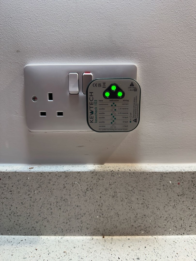 Electricians Nottingham Limited · Photos 2